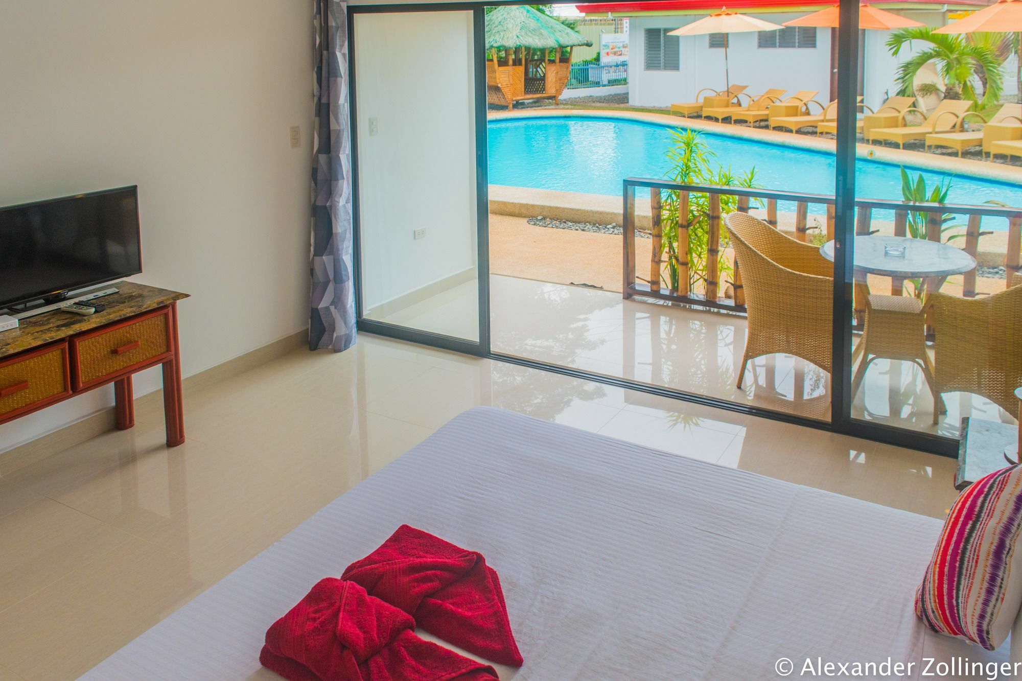 Alona Vida Beach Hill Resort Панглао Экстерьер фото